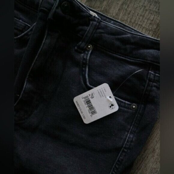 NWT Free People Black Jeans Size 29 High Rise Skinny Leg Cropped Distressed Hem - Picture 4 of 5